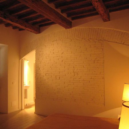 Rinathos Guesthouse Arezzo Eksteriør bilde