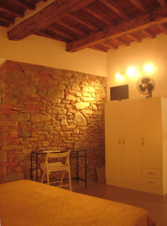 Rinathos Guesthouse Arezzo Eksteriør bilde